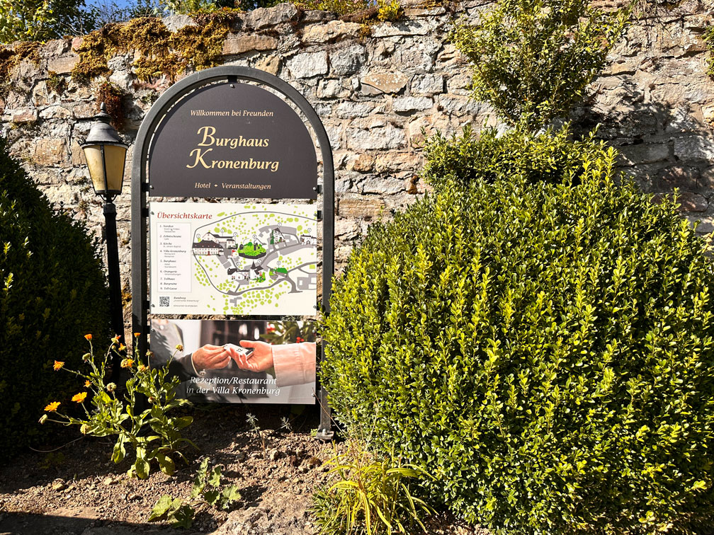 Zehntscheune Kronenburg – historische Location mit besonderer Atmosphäre Zehntscheune Kronenburg – historische Location mit besonderer Atmosphäre